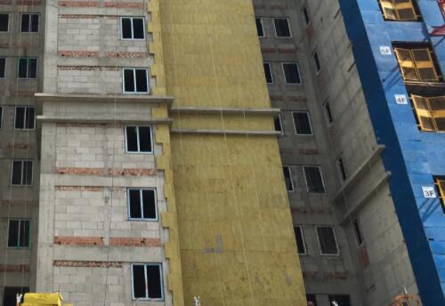 0220701171558.jpg 保溫裝飾一體化作為裝飾的主要組成部分